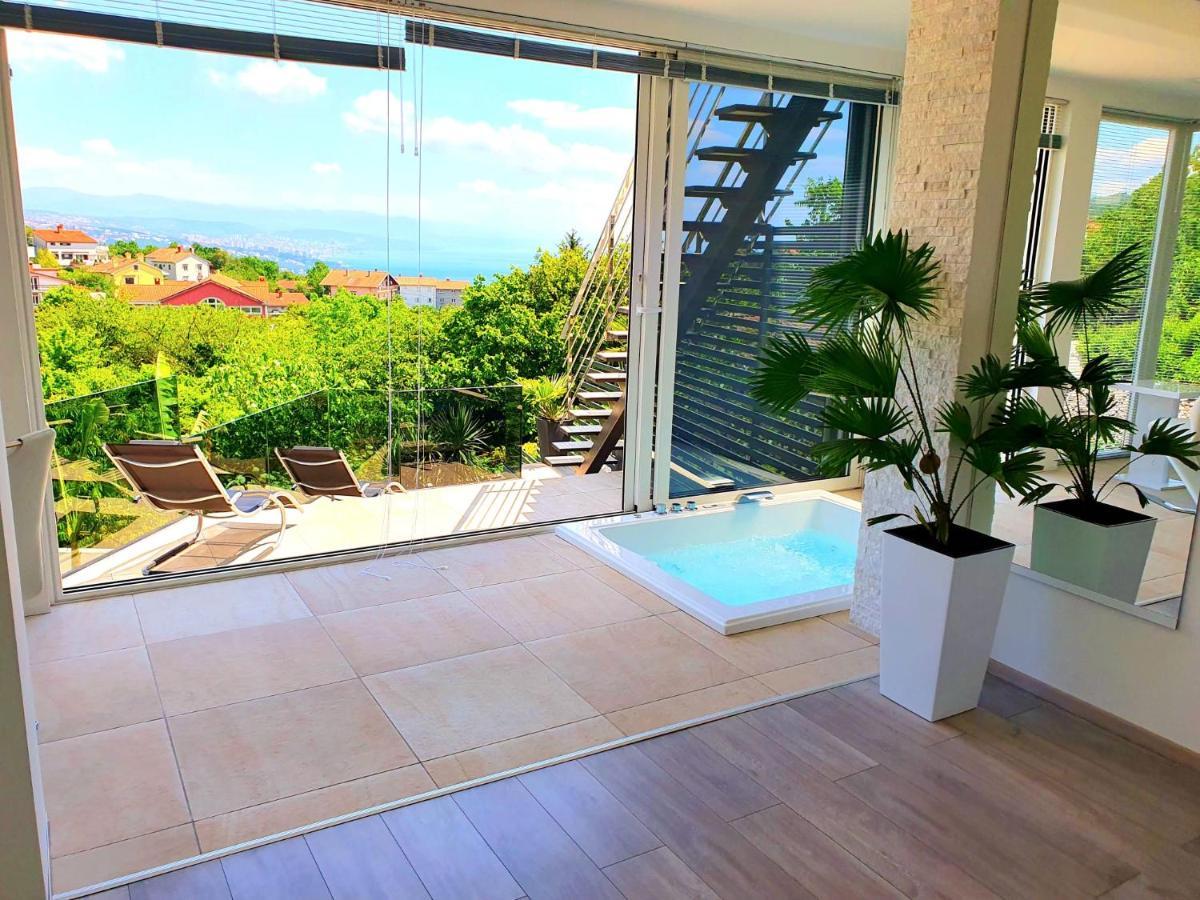Penthouse Jacuzzi & Pool Apartmants أوباتيا المظهر الخارجي الصورة