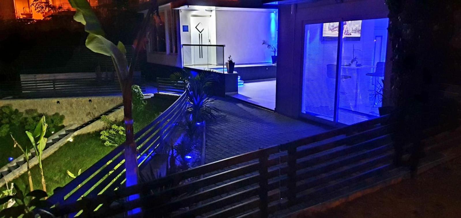 Penthouse Jacuzzi & Pool Apartmants أوباتيا المظهر الخارجي الصورة